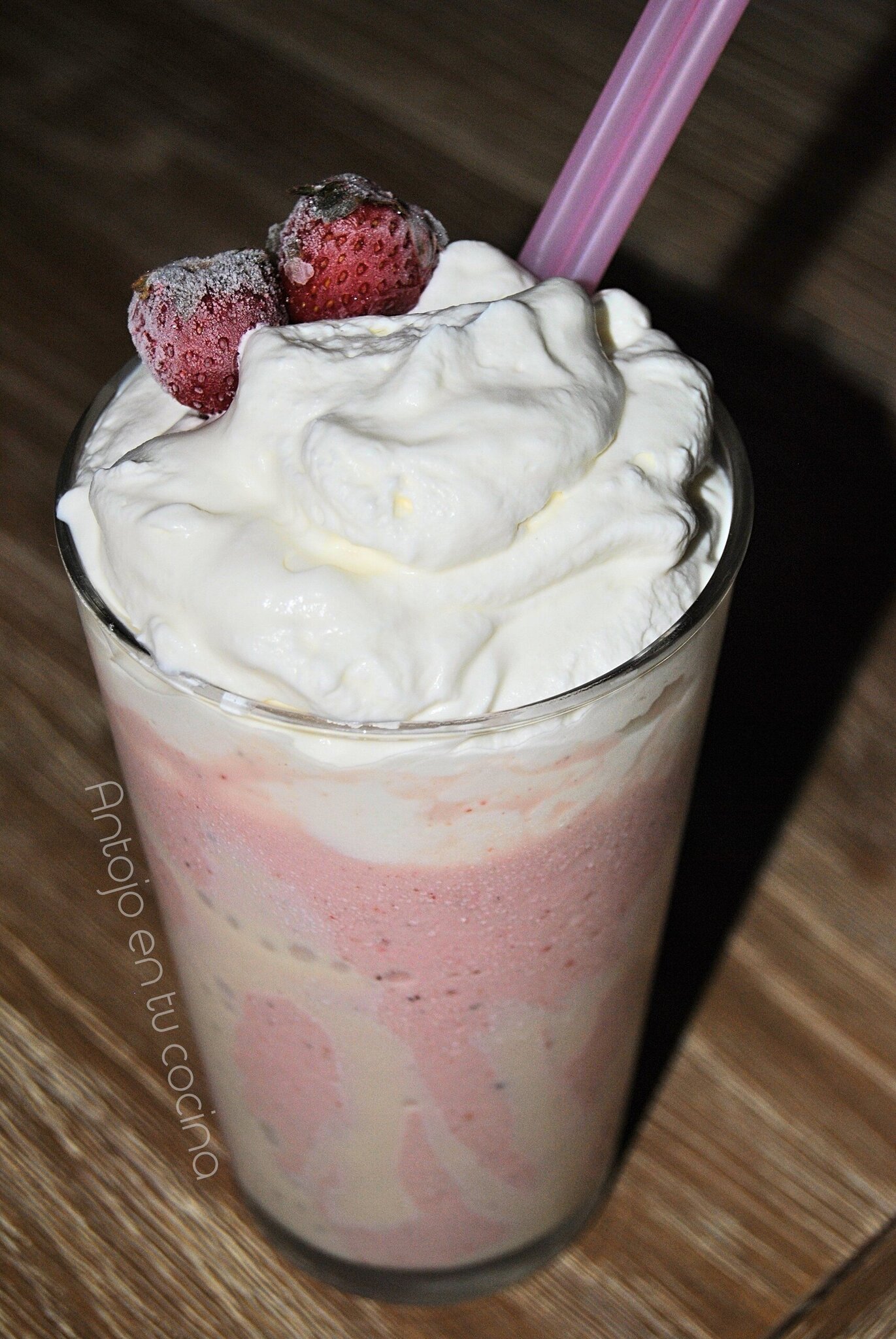 Batido de fresa, receta fácil y rica Antojo en tu cocina Batido de fresa, receta fácil y rica Antojo en tu cocina