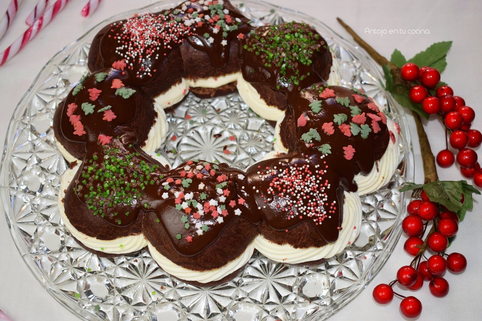 Roscón de Reyes de Chocolate en PANIFICADORA - Antojo en tu cocina